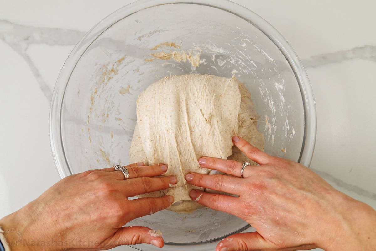 Stretch and Fold technique during bulk fermentation