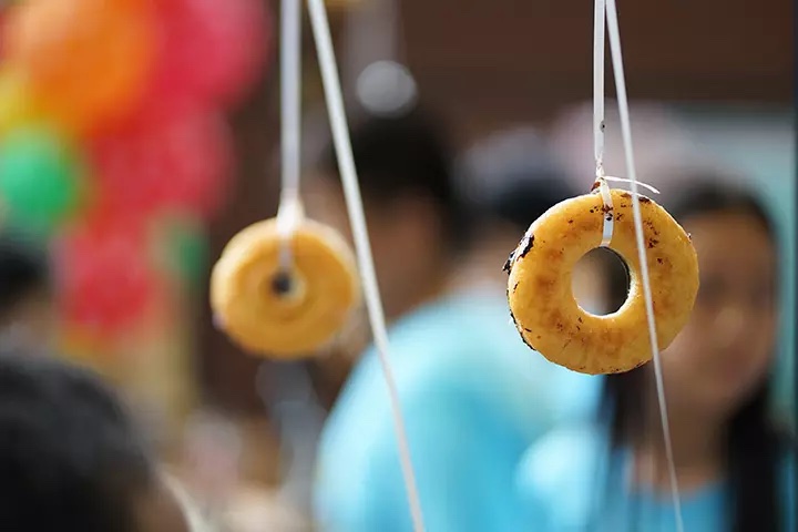 Doughnut Chew- Minute to Win It Games for Kids