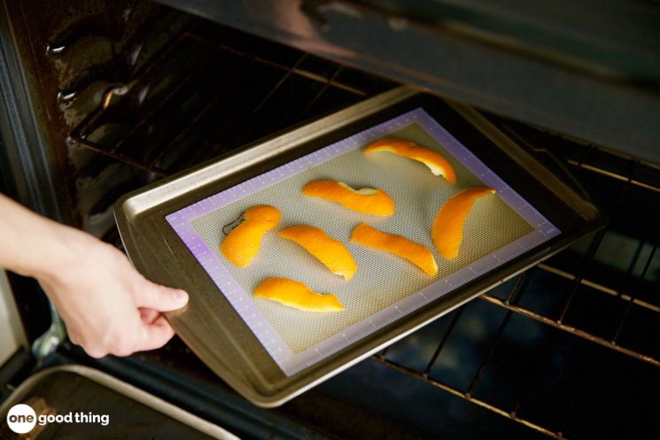 Strips of dried lemon peel make great fire starters.